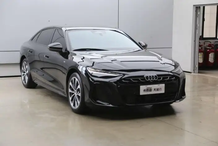Audi A6L 2026 Model 2.0T Exclusive Model