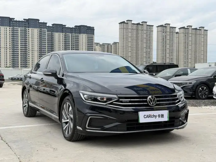 Volkswagen Magotan PHEV 2022 Model Luxury Model – фото 3