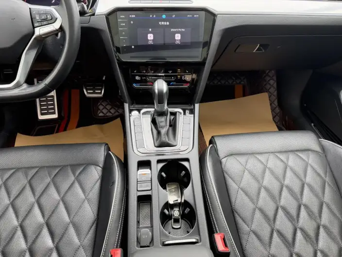 Volkswagen Magotan PHEV 2022 Model Luxury Model – фото 8