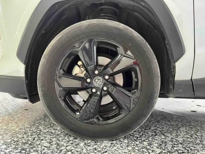 Toyota RAV4 2021 Model Hybrid 2.5L CVT 4WD Elite Plus Edition – фото 10