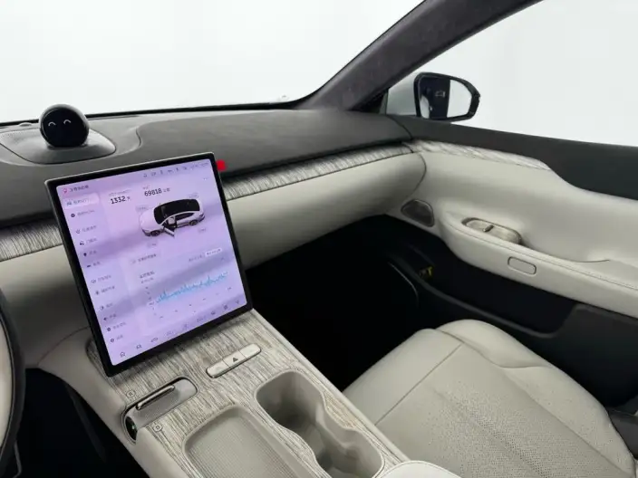 NIO ET7 2021 Model 75kWh – фото 8