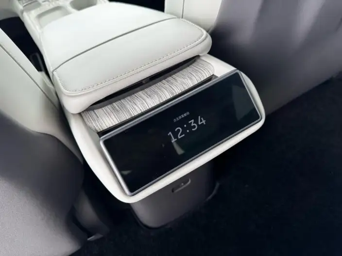 NIO ET7 2021 Model 75kWh – фото 10