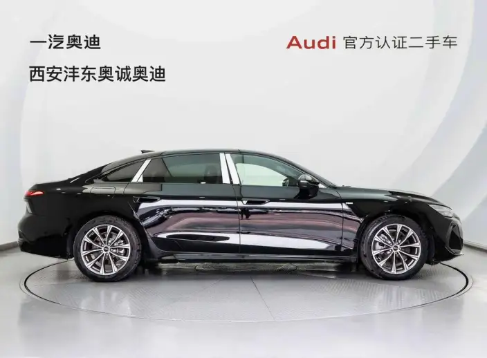 Audi A6L 2026 Model 2.0T Exclusive Model – фото 5