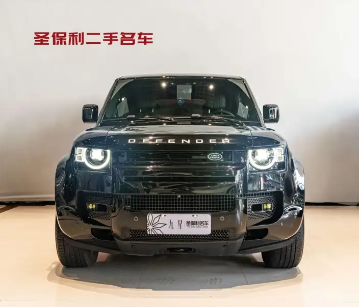 Land Rover Defender 2025 Model 110 3.0T P400 HSE X-Dynamic – фото 2