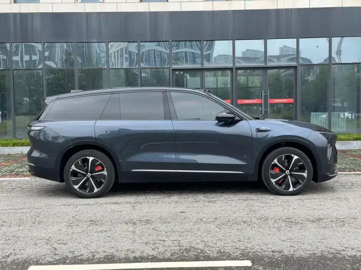 NIO ES8 2023 Model 75kWh – фото 8