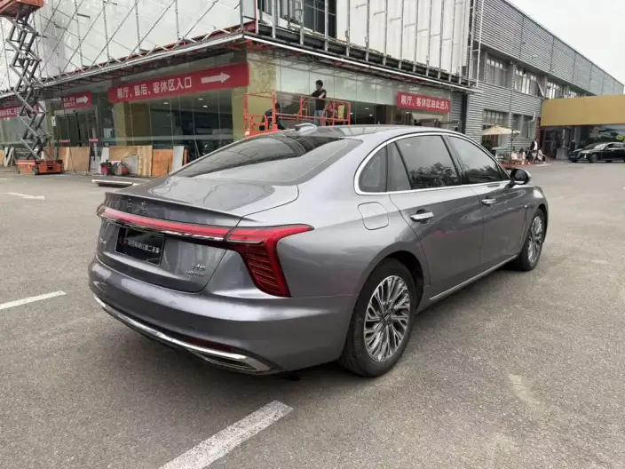 Hongqi H5 2023 Model 2.0T Automatic Flag Lead Edition – фото 6
