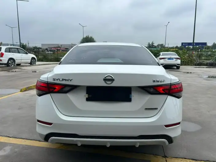Nissan Sylphy 2020 Model 1.6L XL CVT Yuexiang Edition – фото 5
