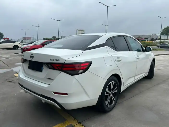 Nissan Sylphy 2020 Model 1.6L XL CVT Yuexiang Edition – фото 6