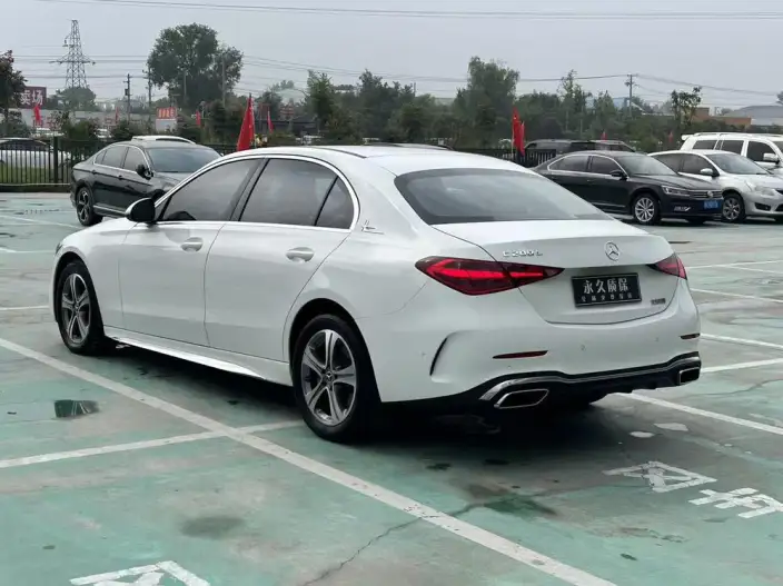 Mercedes-Benz C-Class 2022 Model C 200 L Sports Edition – фото 4