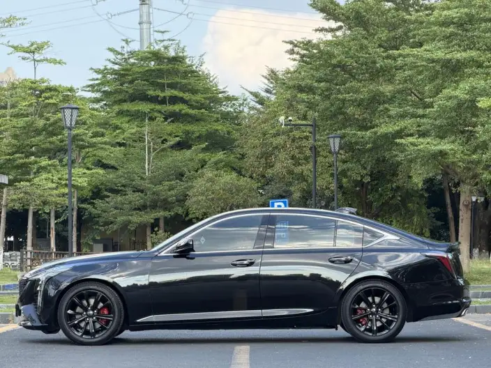 Cadillac CT5 2024 Model 28T Luxury Model Pro – фото 4