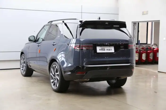 Land Rover Discovery 2024 Model 360PS R-Dynamic HSE – фото 4