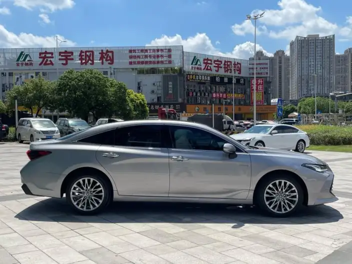 Toyota Avalon 2022 Model Hybrid 2.5L XLE Premium Edition – фото 7