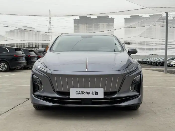 Hongqi E-QM5 2024 Model 610KM PLUS Edition 100kW – фото 2
