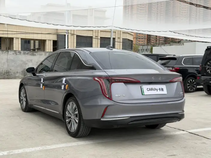 Hongqi E-QM5 2024 Model 610KM PLUS Edition 100kW – фото 4