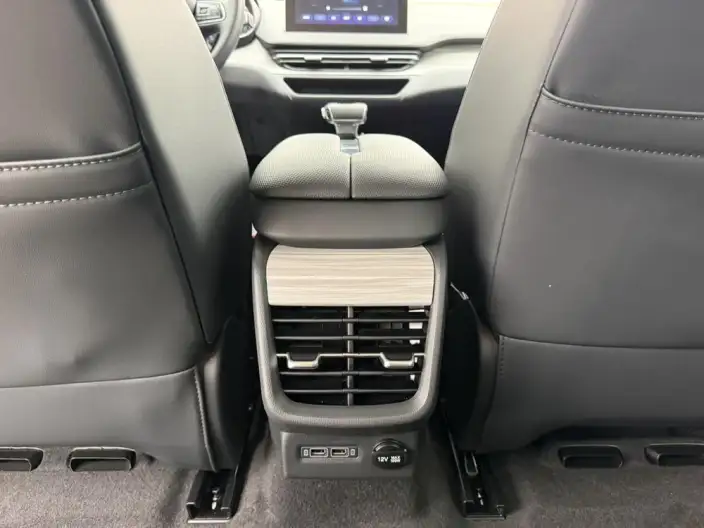 Hongqi E-QM5 2024 Model 610KM PLUS Edition 100kW – фото 8