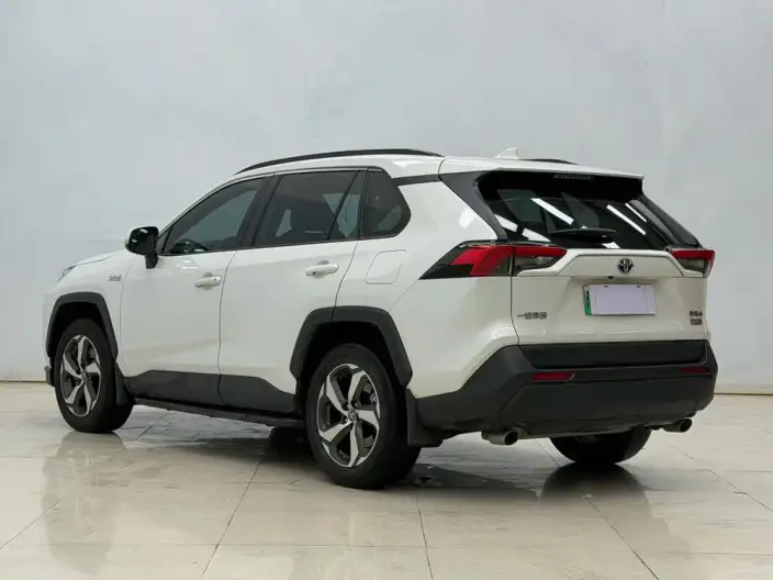 Toyota RAV4 PHEV 2021 Model 2.5L 2WD Elite Pro – фото 4