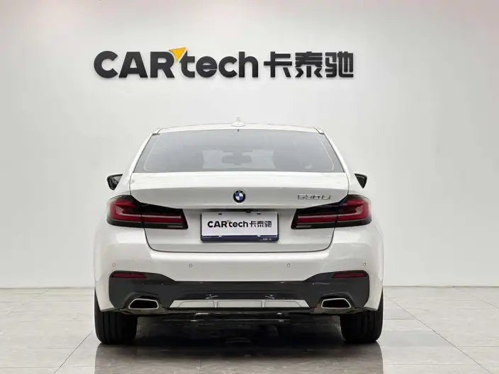 BMW 5 Series 2021 Model 525Li M Sports Set – фото 6
