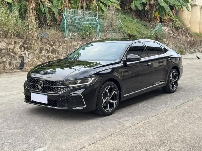 Volkswagen Passat 2024 Model 380TSI Starry sky Elite Edition – фото 1