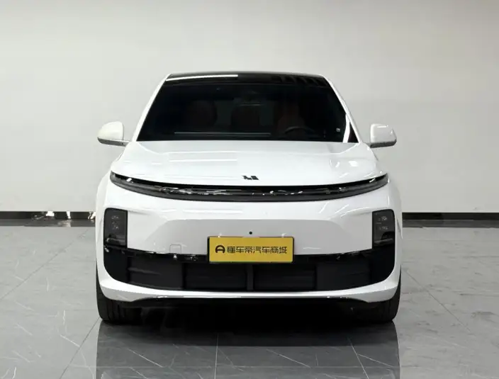 Li Auto L6 2024 Model Pro Edition – фото 2