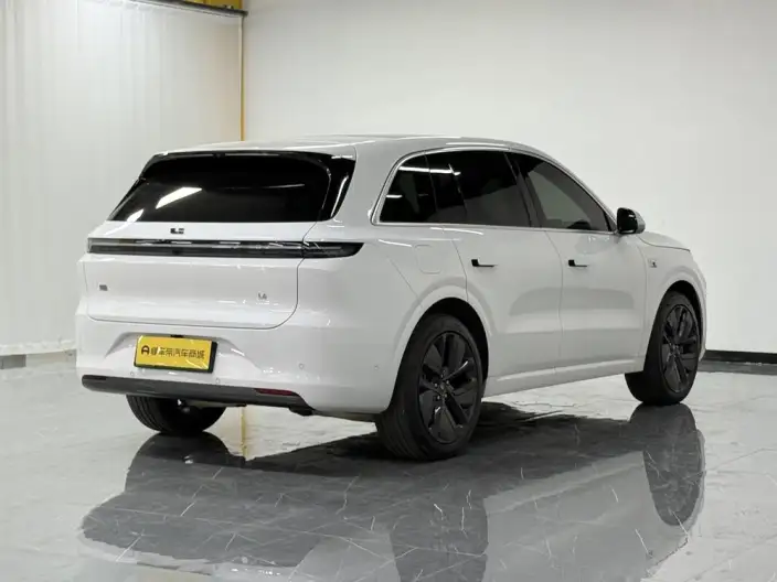 Li Auto L6 2024 Model Pro Edition – фото 7