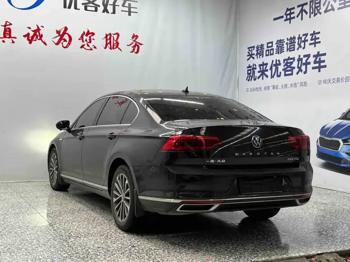 Volkswagen Magotan 2020 Model 330TSI DSG Luxury Model – фото 4