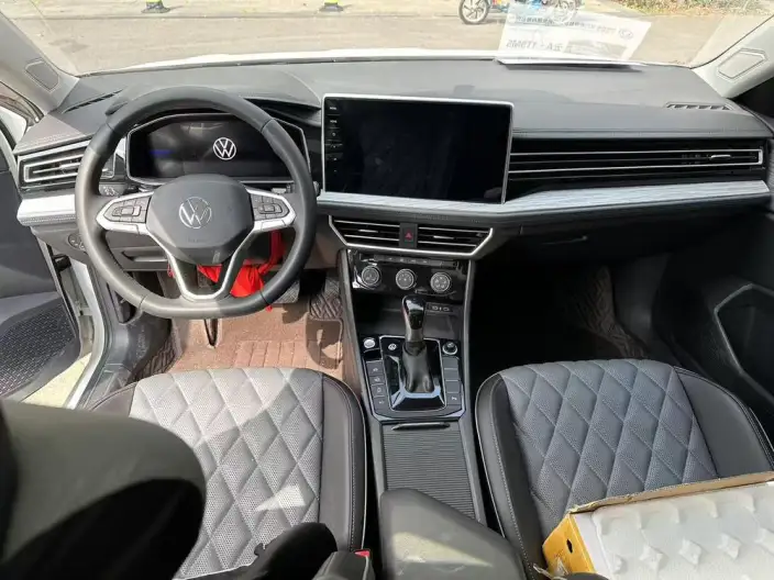 Volkswagen Sagitar 2025 Model 300TSI DSG Flying Version – фото 5