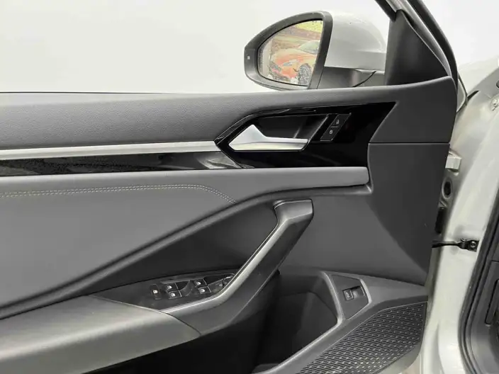 Volkswagen Sagitar 2021 Model 280TSI DSG Superior Edition – фото 10
