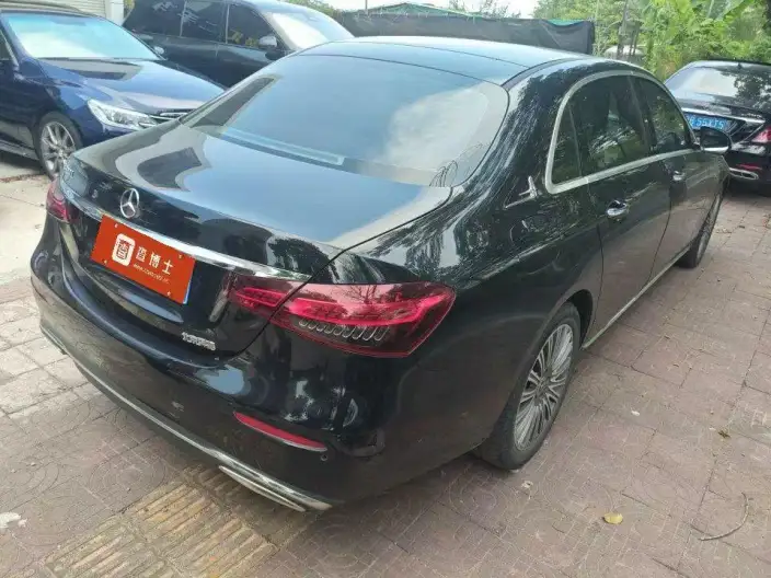 Mercedes-Benz E-Class 2023 Model E 300 L Luxury Model sedan – фото 4