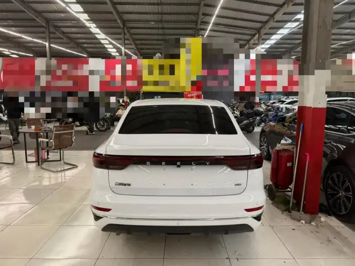 Geely Emgrand 2023 Model No. 4 Gen Champion Edition 1.5L CVT Noble Model – фото 5