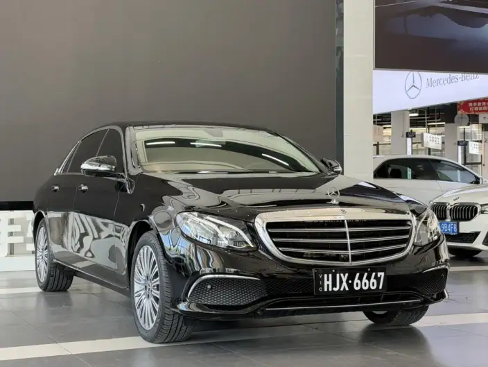Mercedes-Benz E-Class 2020 Model E 300 L Fashion Model – фото 3