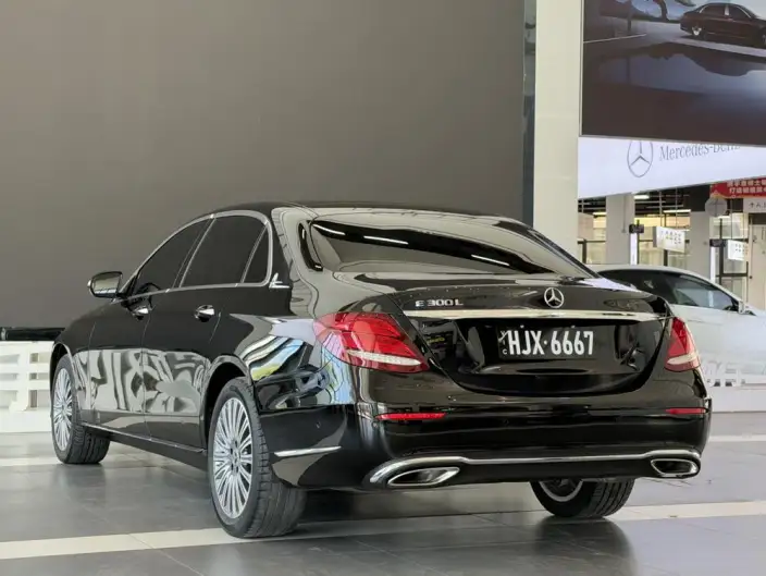Mercedes-Benz E-Class 2020 Model E 300 L Fashion Model – фото 5