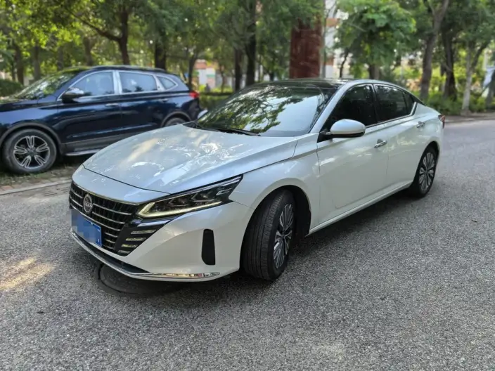 Nissan Teana 2022 Model 2.0L XL-TLS Yuexiang Edition – фото 1