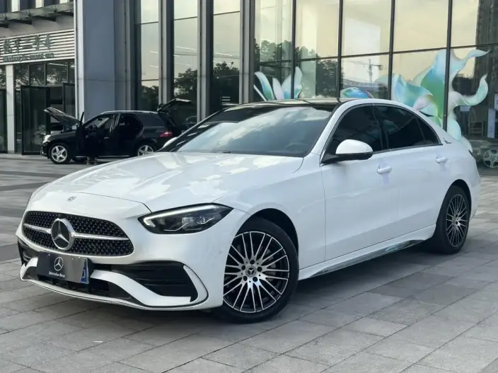 Mercedes-Benz C-Class 2023 Model Facelift C 260 L Sports Edition – фото 1