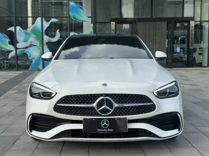 Mercedes-Benz C-Class 2023 Model Facelift C 260 L Sports Edition – фото 2