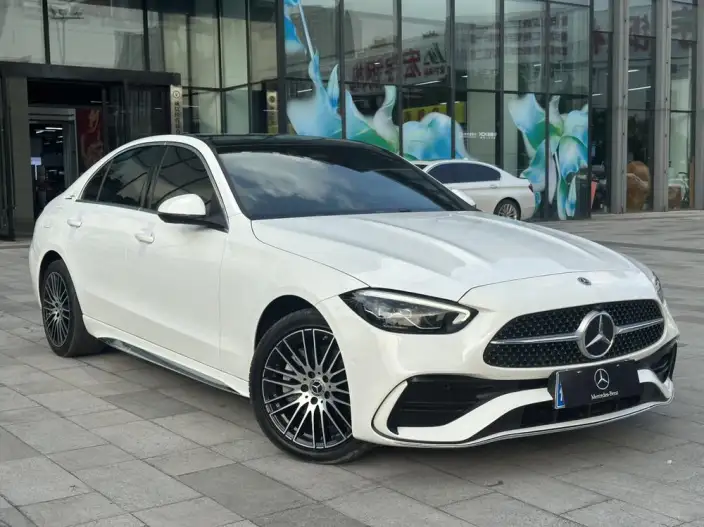 Mercedes-Benz C-Class 2023 Model Facelift C 260 L Sports Edition – фото 3