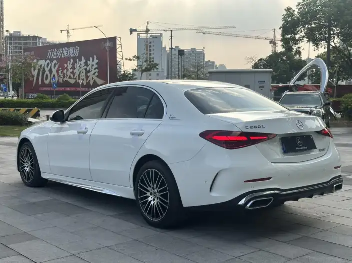 Mercedes-Benz C-Class 2023 Model Facelift C 260 L Sports Edition – фото 4