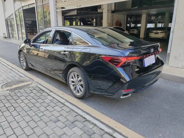 Toyota Avalon 2021 Model 2.5L Deluxe Edition – фото 4