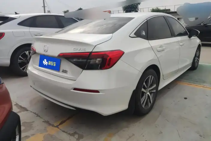 Honda Civic 2022 Model 240TURBO CVT Dynamic Edition – фото 3