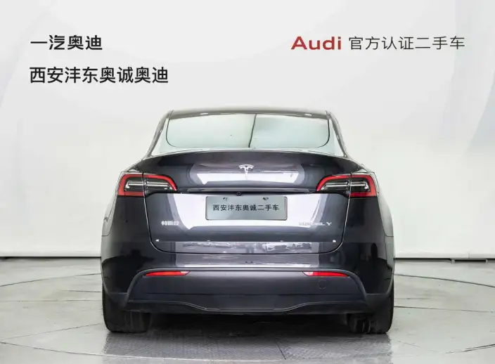 Model Y 2024 Model Rear-wheel drive version – фото 3