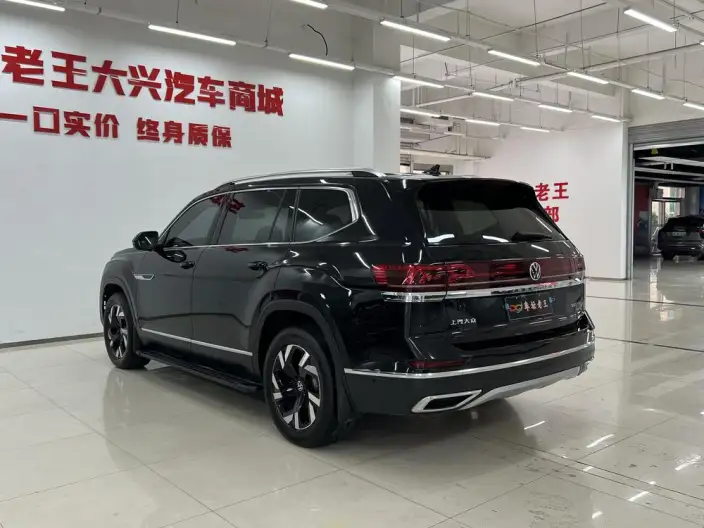 Volkswagen Teramont 2023 Model 380TSI 4WD Respect Deluxe Edition – фото 4