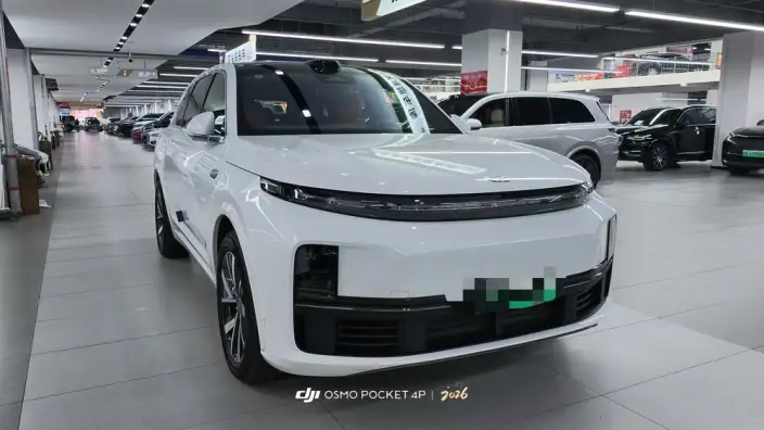 Li Auto L7 2023 Model Max Edition – фото 3