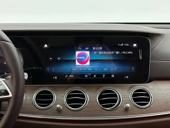 Mercedes-Benz E-Class 2023 Model Facelift E 300 L Luxury Model sedan – фото 8