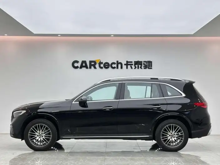 Mercedes-Benz GLC 2024 Model Facelift GLC 300 L 4MATIC Dynamic Model 5 seat – фото 4