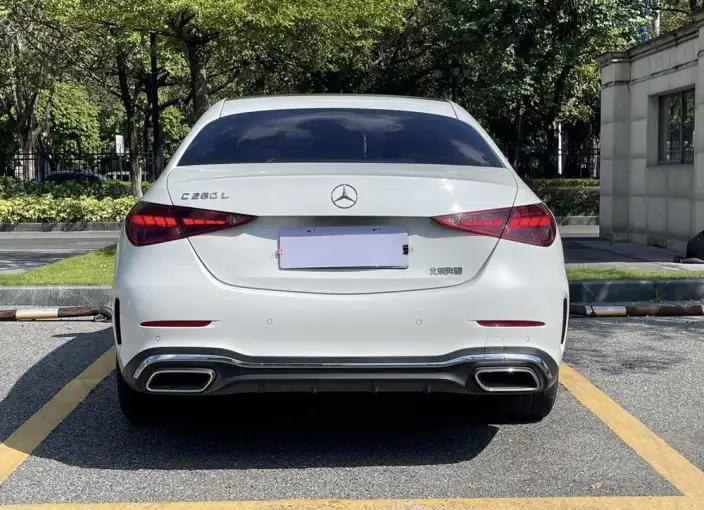 Mercedes-Benz C-Class 2024 Model C 260 L Sports Edition – фото 4