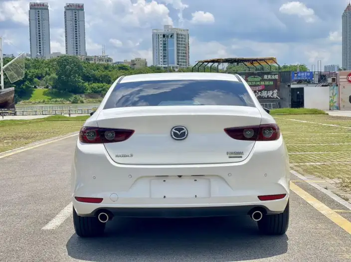 Mazda3 Axela 2022 Model 2.0L Automatic Zhi Ya Edition – фото 5