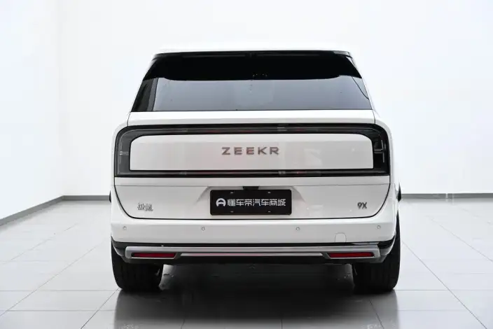 ZEEKR 9X 2025 Model Ultra Edition 70kWh VI seat – фото 6