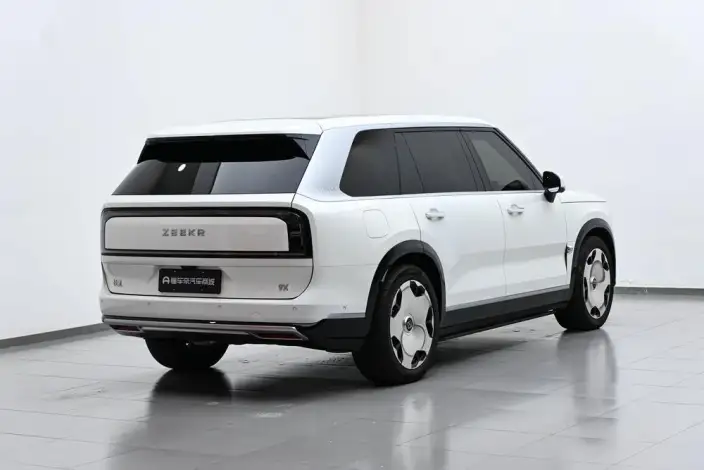 ZEEKR 9X 2025 Model Ultra Edition 70kWh VI seat – фото 7