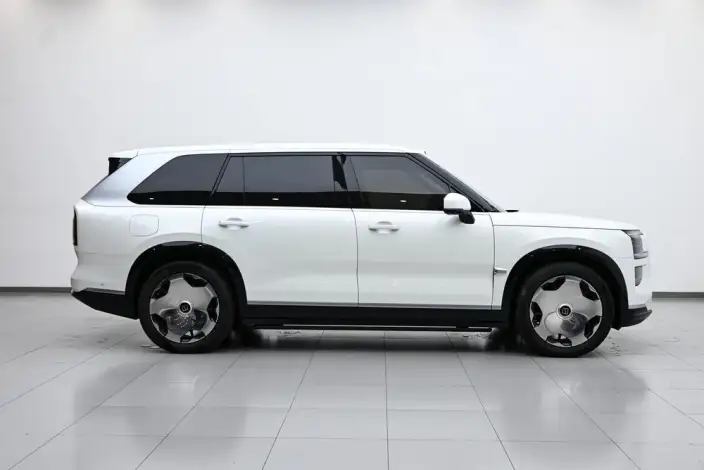 ZEEKR 9X 2025 Model Ultra Edition 70kWh VI seat – фото 8