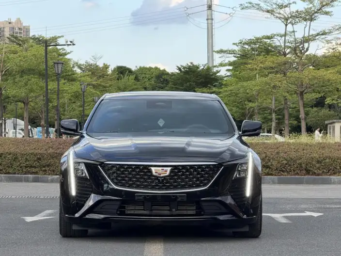 Cadillac CT5 2025 Model 28T Lincoln Town Sports Edition – фото 2