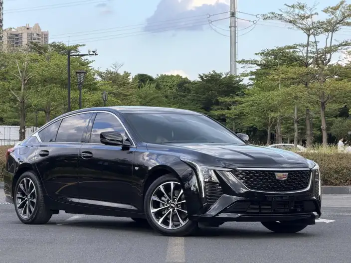 Cadillac CT5 2025 Model 28T Lincoln Town Sports Edition – фото 3